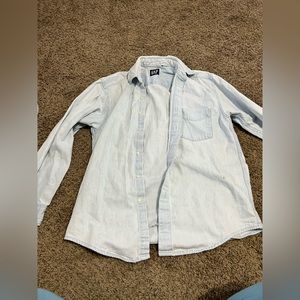 Gap button down